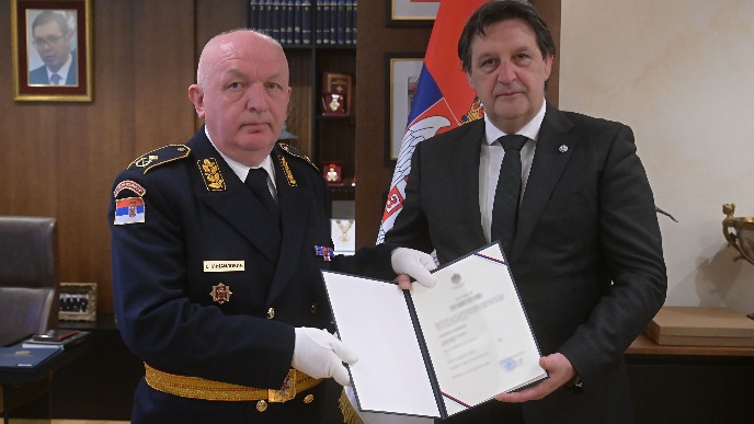 Gašić uručio unapređenja